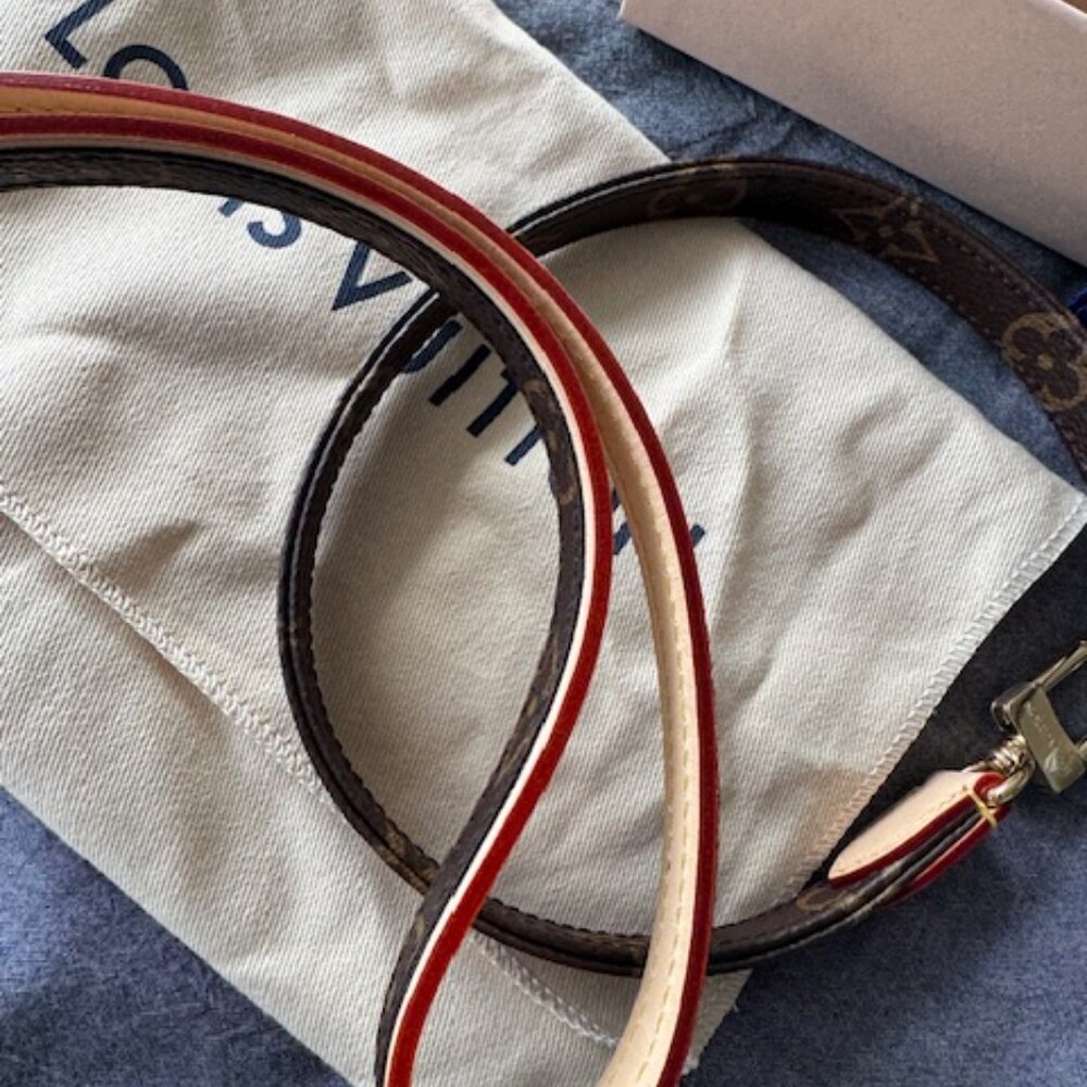 Louis Vuitton Monogram Brown & Red Dog Leash - Picture 3 of 7